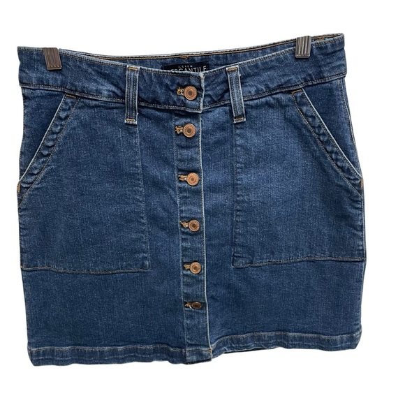 J. Crew Dresses & Skirts - J. Crew Mercantile denim jean mini skirt women’s 4 button up casual classic look